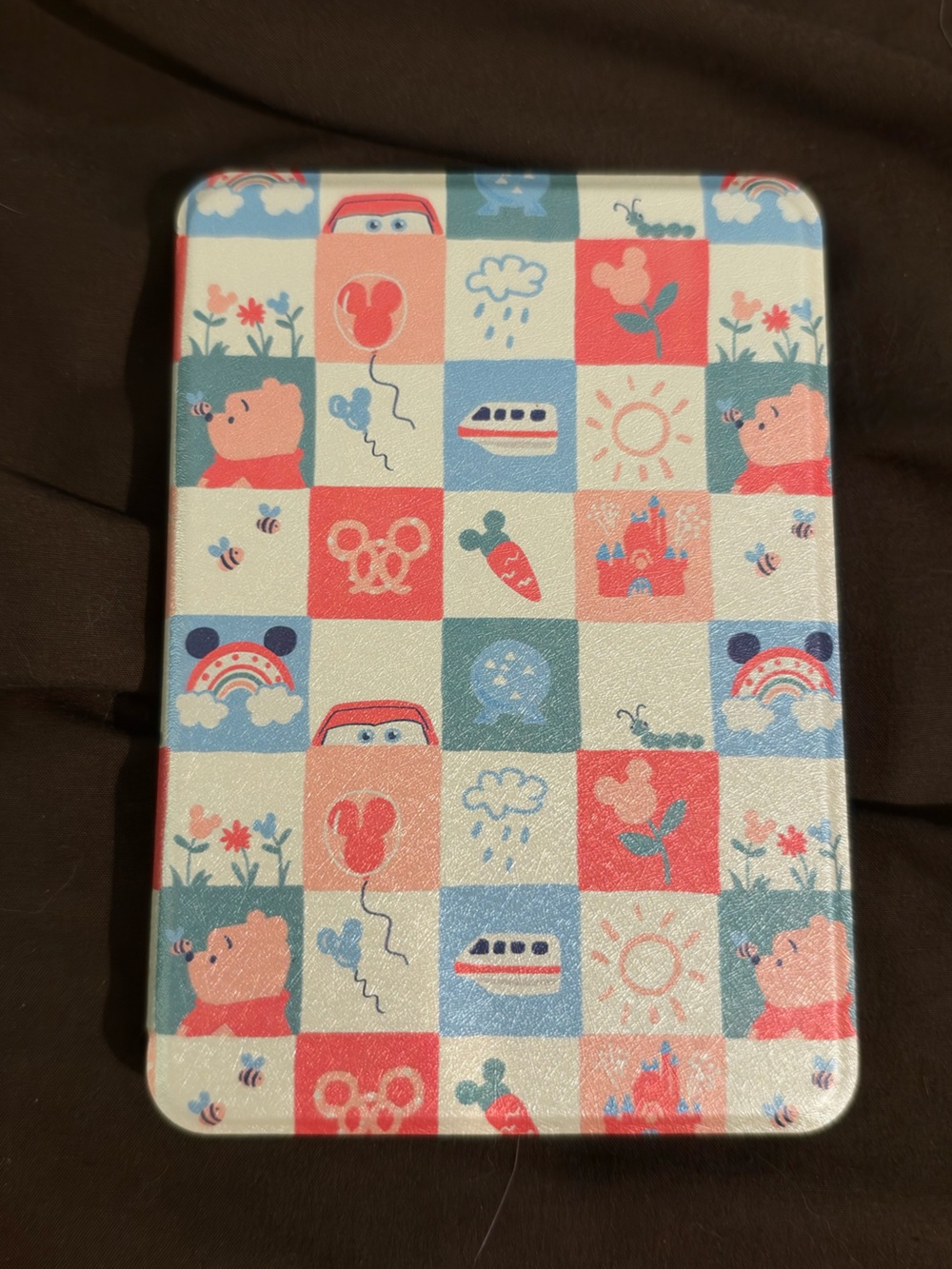 Disney magnetic kindle case